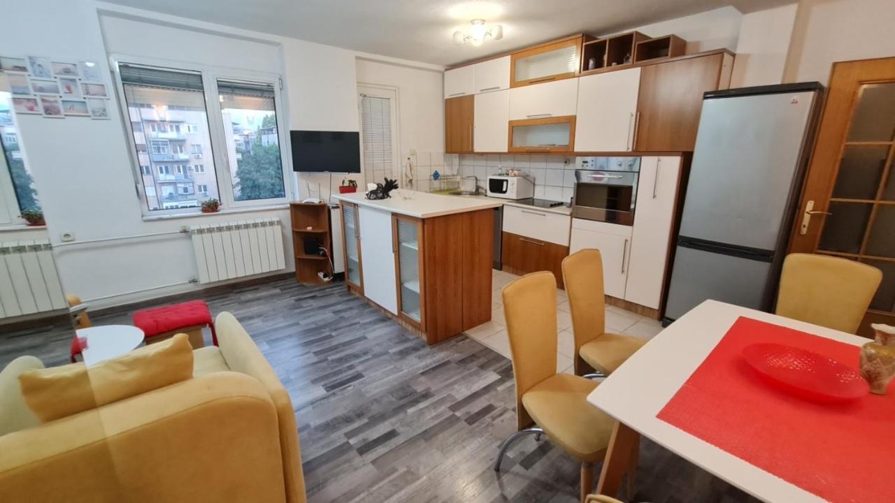 סקופיה Center Cosy Apartment מראה חיצוני תמונה